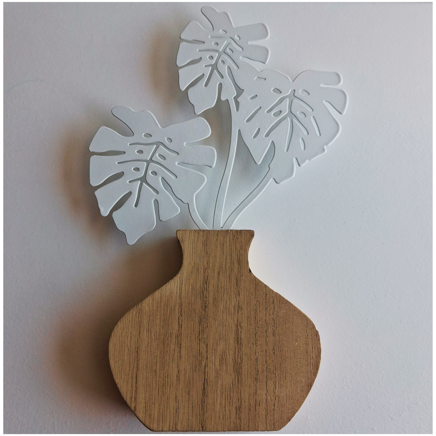 Peaceful Farmhouse Leaf Vase Decor – Modern Rustic Botanical Shelf Accent